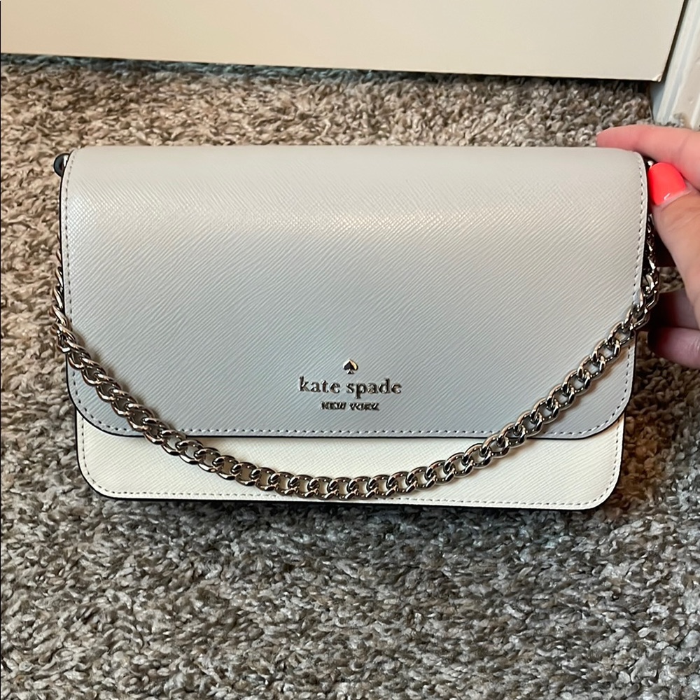 Kate Spade Crossbody Bag in Gray and Cream with Chain Strap